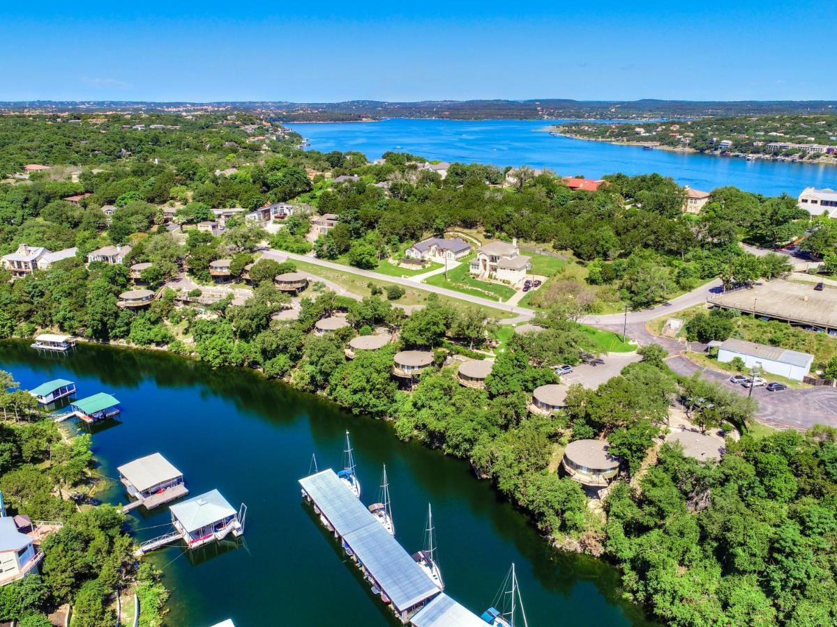 Lake Travis Bungalow Casita Golden Rod #2 Lakeway Bagian luar foto